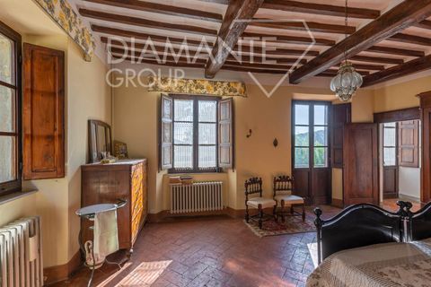 Villa in Cortona, Arezzo, Cortona - € 1.250.000 | Ref: AR7184 - foto 10