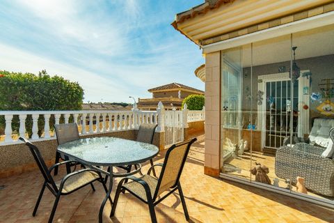 Villa a Los Altos, Alicante, Los Altos - € 290.000 | Ref: 3-10383/66595 - foto 2