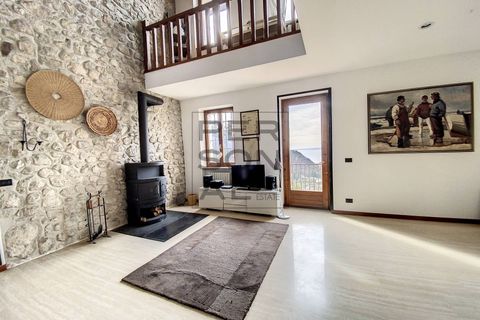 Villa i Malcesine, Verona, Malcesine - € 1.200.000 | Ref: S-126-MG - foto 14