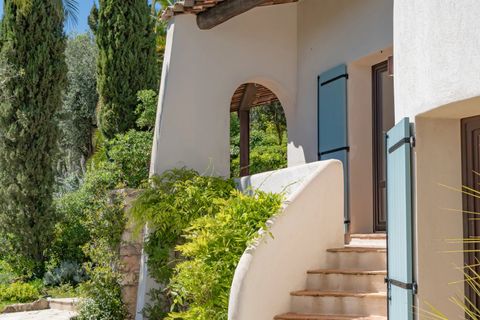 Villa in Vence, Alpes-Maritimes, Vence - € 3.250.000 | Ref: 85901454 - foto 16