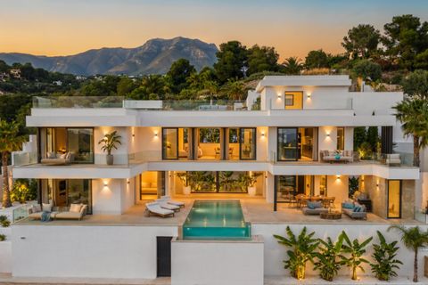 Villa i Calpe, Alicante, Calpe - € 1.890.000 | Ref: SLV37-9013D - foto 2