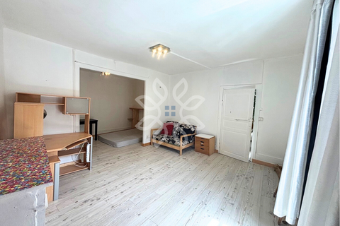 Villa i Auzon, Haute-Loire, Auzon - € 176.000 | Ref: V60000192 - foto 8