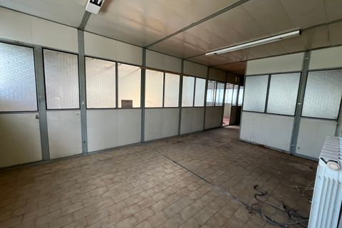 Erhvervsejendom i Vigevano, Pavia, Vigevano - € 255.000 | Ref: BL6157VE - foto 3