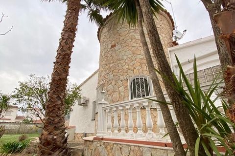 Villa a Empuriabrava, Gerona, Empuriabrava - € 1.390.000 | Ref: 2331 - foto 8
