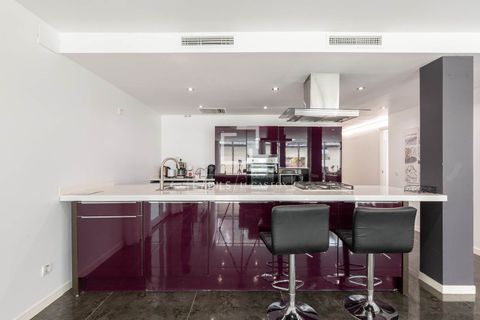 Villa a Castelldefels, Barcelona, Castelldefels - € 1.890.000 | Ref: GAV59258 - foto 9