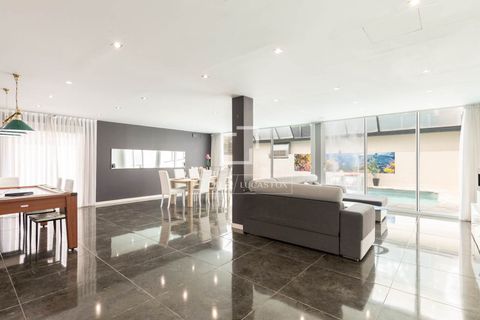 Villa a Castelldefels, Barcelona, Castelldefels - € 1.890.000 | Ref: GAV59258 - foto 31