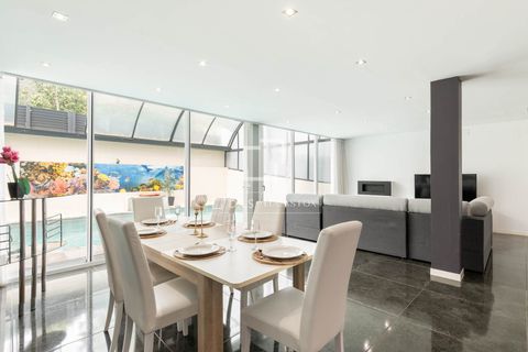 Villa a Castelldefels, Barcelona, Castelldefels - € 1.890.000 | Ref: GAV59258 - foto 33