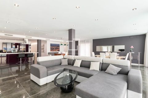 Villa a Castelldefels, Barcelona, Castelldefels - € 1.890.000 | Ref: GAV59258 - foto 35