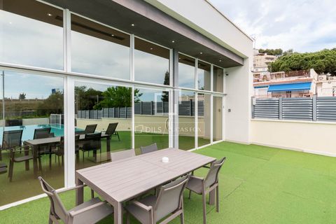 Villa a Castelldefels, Barcelona, Castelldefels - € 1.890.000 | Ref: GAV59258 - foto 45