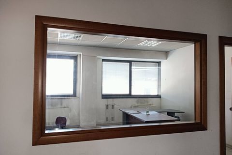 L'establiment comercial a Terni, Terni, Terni - € 3.000/mes | Ref: 49 - foto 5