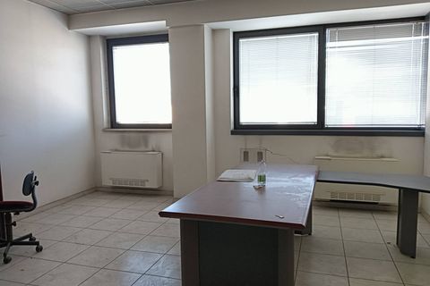 L'establiment comercial a Terni, Terni, Terni - € 3.000/mes | Ref: 49 - foto 7