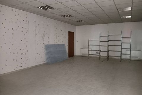 L'establiment comercial a Terni, Terni, Terni - € 3.000/mes | Ref: 49 - foto 34