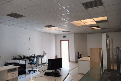 L'establiment comercial a Terni, Terni, Terni - € 3.000/mes | Ref: 49 - foto 37