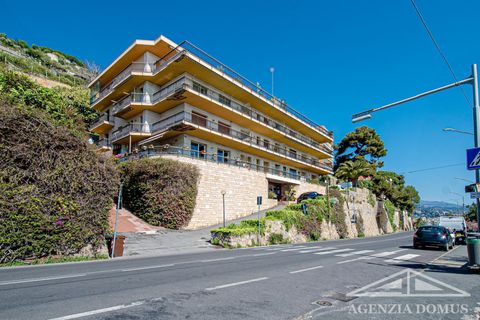 Leilighet i Ospedaletti, Imperia, Ospedaletti - € 145 000 | Ref: AG-DOM 1049 - foto 16