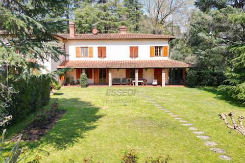 Villa i Lucca, Lucca, Lucca - € 990.000 | Ref: IA02602 - foto 2