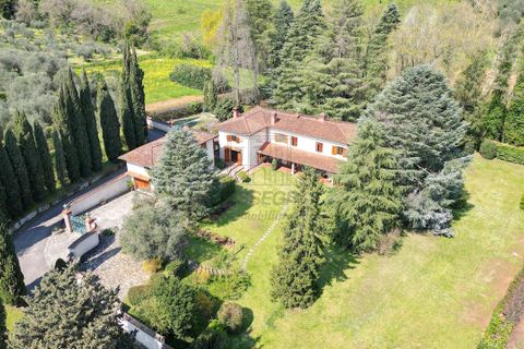 Villa i Lucca, Lucca, Lucca - € 990.000 | Ref: IA02602 - foto 5