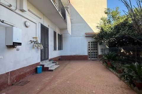 Villa a Afragola, Naples, Afragola - € 500.000 | Ref: SQG-472 - foto 4