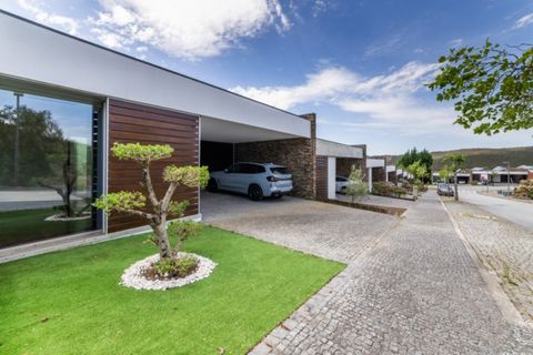 Villa a Santo Tirso, Porto, Santo Tirso - € 995.000 | Ref: CAS_586 - foto 35