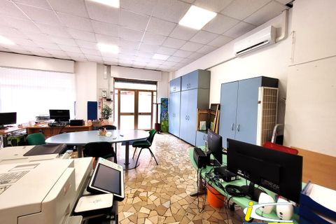 Erhvervsejendom i Ladispoli, Rome, Ladispoli - € 85.000 | Ref: HVR-120 - foto 8
