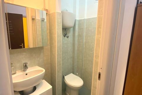 Erhvervsejendom i Ladispoli, Rome, Ladispoli - € 85.000 | Ref: HVR-120 - foto 10