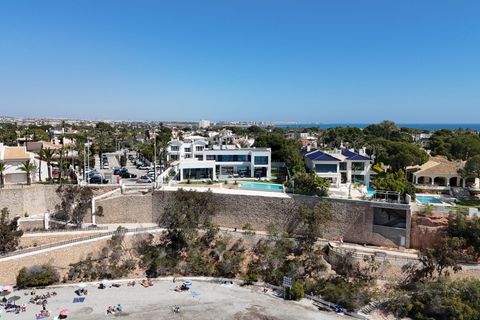 Villa i Cabo Roig, Alicante, Cabo Roig - € 4.750.000 | Ref: R11582 - foto 14