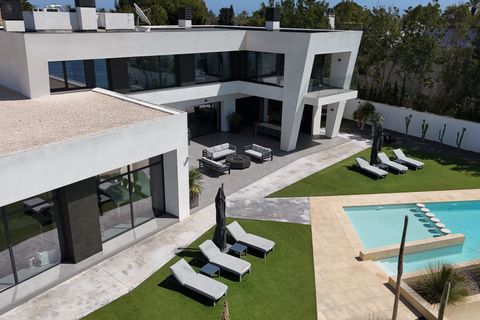 Villa i Cabo Roig, Alicante, Cabo Roig - € 4.750.000 | Ref: R11582 - foto 18