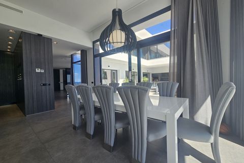 Villa i Cabo Roig, Alicante, Cabo Roig - € 4.750.000 | Ref: R11582 - foto 25