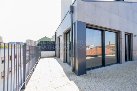 Penthouse i Oliveira do Douro, Porto, Oliveira do Douro - € 350.000 | Ref: ÀTI_1071 - foto 1