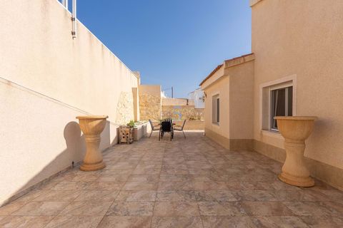 Villa a Ciudad Quesada, Alicante, Ciudad Quesada - € 389.999 | Ref: P7683 - foto 25