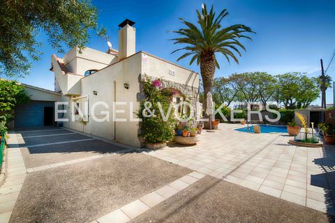 Villa i Empuriabrava, Gerona, Empuriabrava - € 795.000 | Ref: W-02ZH6K - foto 44