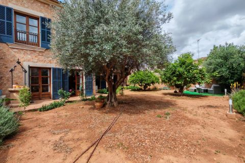 Dorfhaus in Campos, Mallorca, Campos - € 1.280.000 | Ref: FALC-AH-69902 - Foto 2