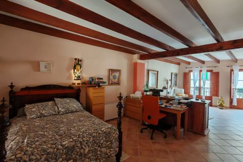Dorfhaus in Campos, Mallorca, Campos - € 1.280.000 | Ref: FALC-AH-69902 - Foto 8
