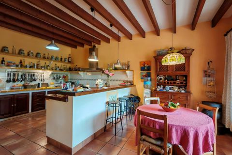 Dorfhaus in Campos, Mallorca, Campos - € 1.280.000 | Ref: FALC-AH-69902 - Foto 16