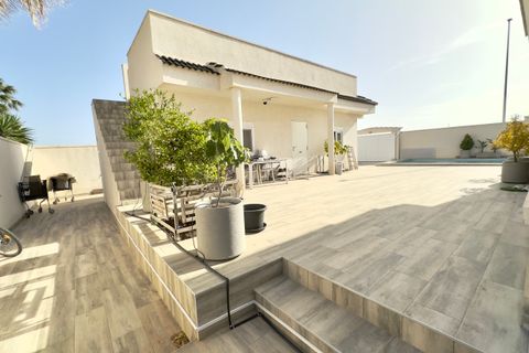 Villa a Ciudad Quesada, Alicante, Ciudad Quesada - € 470.000 | Ref: CQLP01 - foto 2