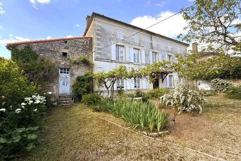 Villa i Tusson, Charente, Tusson - € 336.000 | Ref: BVI80826 - foto 1