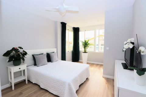 Villa em Punta Prima, Alicante, Punta Prima - € 279.000 | Ref: R5038705 - foto 24