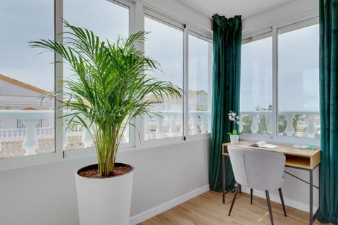 Villa em Punta Prima, Alicante, Punta Prima - € 279.000 | Ref: R5038705 - foto 26