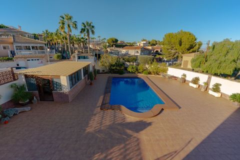 Villa i Los Balcones, Alicante, Los Balcones - € 930.000 | Ref: R5038864 - foto 2