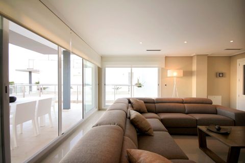 Villa a Altea, Alicante, Altea - € 4.900/mes | Ref: ALQBM4 - foto 3