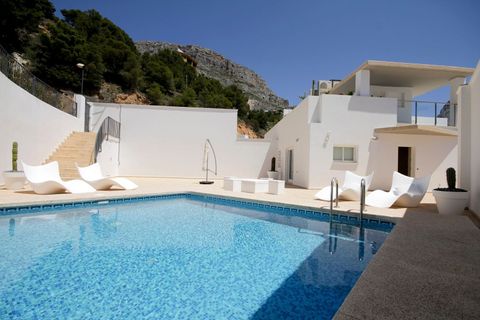 Villa a Altea, Alicante, Altea - € 4.900/mes | Ref: ALQBM4 - foto 20