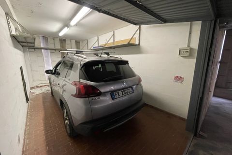 Garage i Genoa, Genoa, Genoa - € 45.000 | Ref: 8200 - foto 2