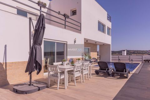 Villa i Oeiras, Lisbon, Oeiras - € 2.475.000 | Ref: 824 - Moradia V5 - Luxo - foto 3