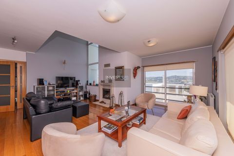 Villa i Oeiras, Lisbon, Oeiras - € 2.475.000 | Ref: 824 - Moradia V5 - Luxo - foto 17