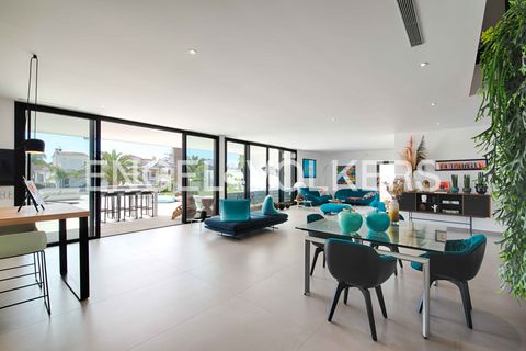 Villa i Empuriabrava, Gerona, Empuriabrava - € 3.250.000 | Ref: W-02ZSIQ - foto 15