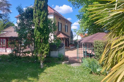 Villa a Vendat, Allier, Vendat - € 353.600 | Ref: 1257 - foto 6