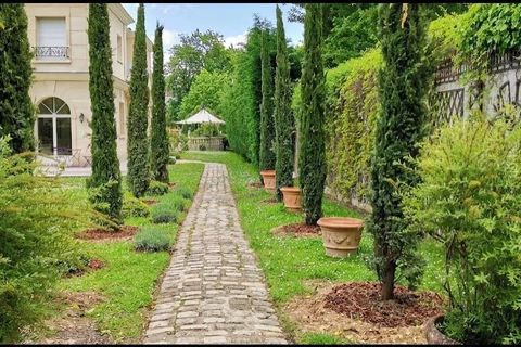 Villa a Le Vésinet, Yvelines, Le Vésinet - € 12.990/mes | Ref: 85932701 - foto 9