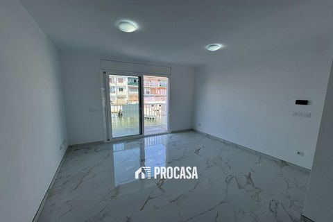 Villa i Empuriabrava, Gerona, Empuriabrava - € 439.000 | Ref: 3730 - foto 8
