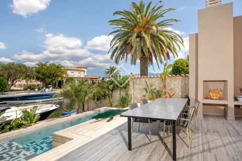 Villa a Empuriabrava, Gerona, Empuriabrava - € 1.390.000 | Ref: CBR59246 - foto 24