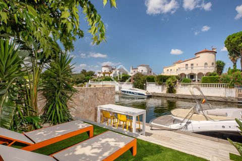 Villa a Empuriabrava, Gerona, Empuriabrava - € 1.390.000 | Ref: CBR59246 - foto 19