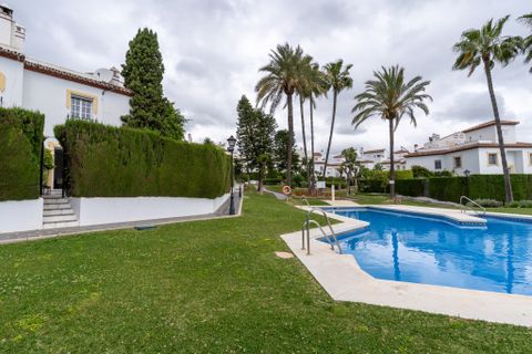 Byhus i Estepona, Malaga, Estepona - € 635.000 | Ref: ROB017 - foto 1